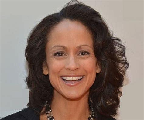 anne marie johnson ethnicity.